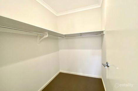 Property photo of 16 Conway Cross Derrimut VIC 3026