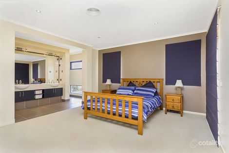 Property photo of 127 Dellven Drive Table Top NSW 2640