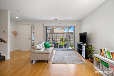 Property photo of 15 Emica Parade Knoxfield VIC 3180