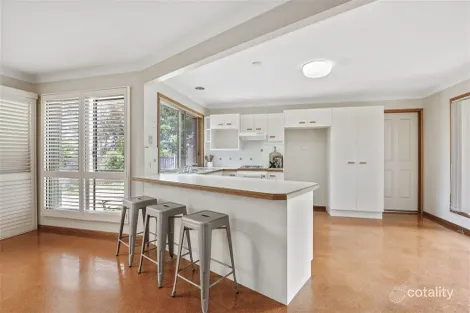 Property photo of 20 Regency Place Carindale QLD 4152