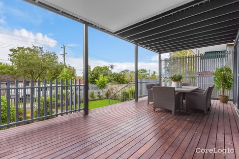 Property photo of 33I Kersley Road Kenmore QLD 4069