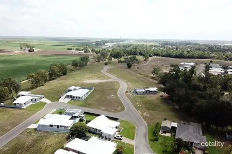 Property photo of 10 Nina Drive Ayr QLD 4807