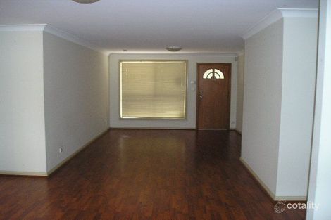 Property photo of 21/5 Jacquinot Place Glenfield NSW 2167