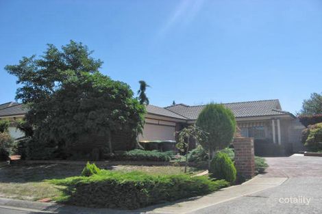 9 Blaxland Pl, Taylors Lakes, VIC 3038