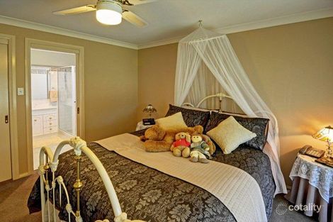 Property photo of 12 Stratford Close Orange NSW 2800