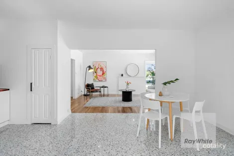 Property photo of 46 Dunne Street Kingsbury VIC 3083