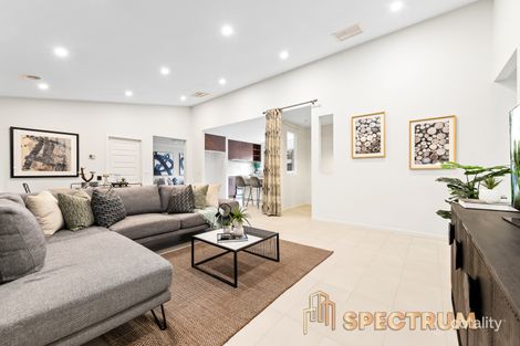 Property photo of 22 Eliburn Drive Cranbourne East VIC 3977