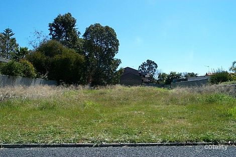 11 Vernon St, Collie, WA 6225