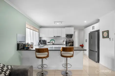 Property photo of 6 Pearse Drive Brassall QLD 4305