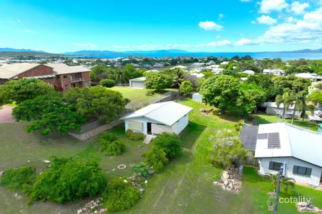 77 Poole St, Bowen, QLD 4805