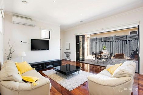 Property photo of 3 Oakwood Avenue Brighton VIC 3186