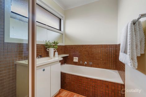 Property photo of 7 Cedar Court Altona Meadows VIC 3028