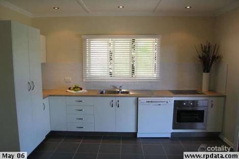 Property photo of 79 Selina Street Wynnum QLD 4178