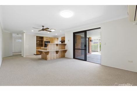 Property photo of 10 Hinton Street Koongal QLD 4701