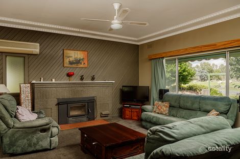 Property photo of 801 Whorouly Road Whorouly VIC 3735