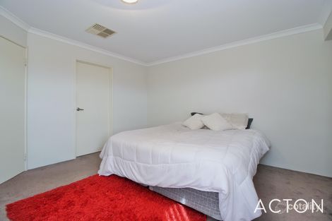 Property photo of 5 Bogue Way Port Kennedy WA 6172