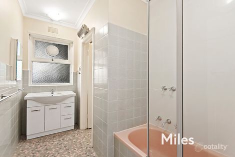 Property photo of 2/74 Marshall Street Ivanhoe VIC 3079