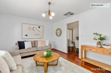 Property photo of 18 Hedgerow Crescent Hallett Cove SA 5158