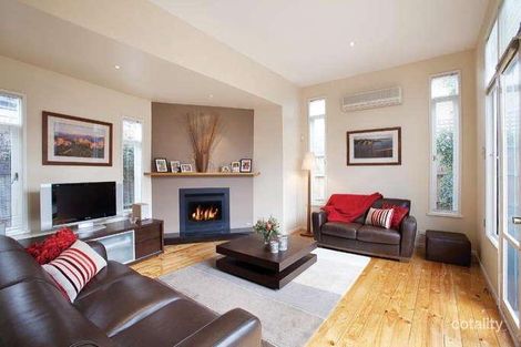 Property photo of 4 Wattle Grove Hawthorn VIC 3122