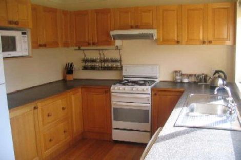 Property photo of 34 Daintree Drive Wattle Grove NSW 2173