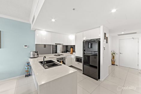 Property photo of 2404/5 Harbour Side Court Biggera Waters QLD 4216