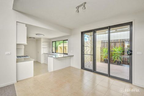 Property photo of 1 Kirk Street Wendouree VIC 3355