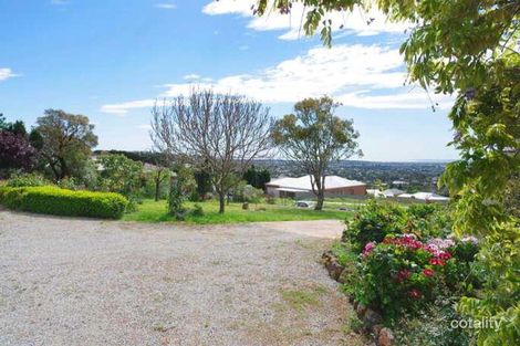 Property photo of 10 Henderson Drive Wandana Heights VIC 3216