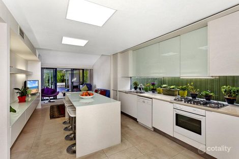 Property photo of 2 Davidson Avenue Forestville NSW 2087