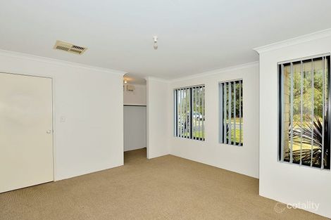 Property photo of 2 Grandmere Parade Meadow Springs WA 6210