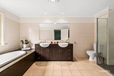 Property photo of 10 Larpent Street Glen Waverley VIC 3150