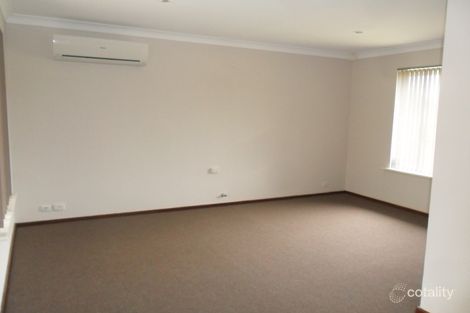 Property photo of 23 Frome Way Cooloongup WA 6168