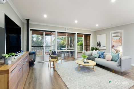 Property photo of 54 Balmoral Drive Parkdale VIC 3195