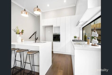 Property photo of 25 Campbell Parade Box Hill South VIC 3128