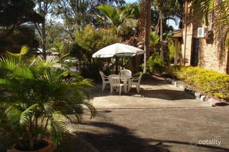 Property photo of 24 Helmsley Court Carindale QLD 4152
