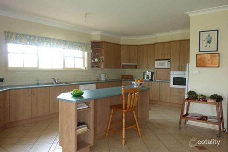 Property photo of 293 Aberglasslyn Road Aberglasslyn NSW 2320