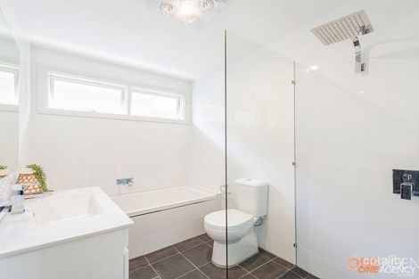 Property photo of 88 Macquarie Grove Caves Beach NSW 2281