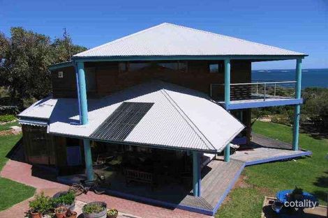 8 Flinders Hwy, Elliston, SA 5670