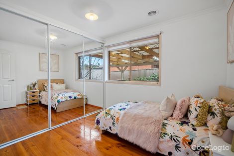 Property photo of 72 Shetland Street Endeavour Hills VIC 3802