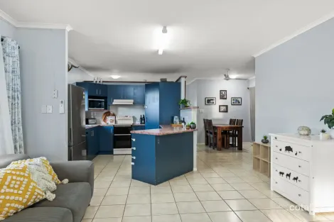 Property photo of 52 Noble Close Edmonton QLD 4869