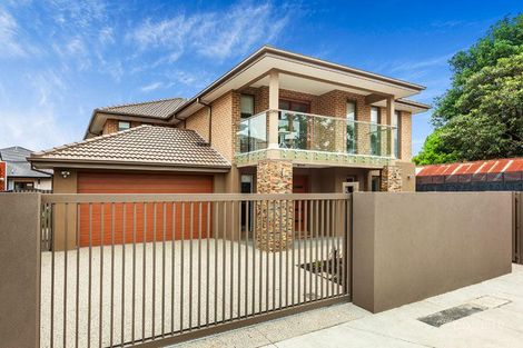 71 Parkside St, Elsternwick, VIC 3185