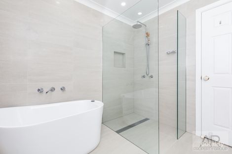 Property photo of 3 Burrill Place Flinders NSW 2529