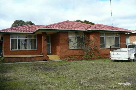 11 Gloucester St, Macquarie Fields, NSW 2564