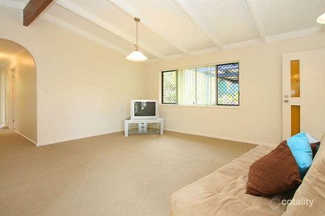 30 Estramina Rd, Regents Park, QLD 4118