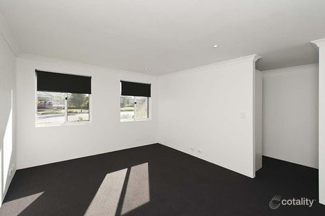 Property photo of 2/116 Elliot Road Hocking WA 6065