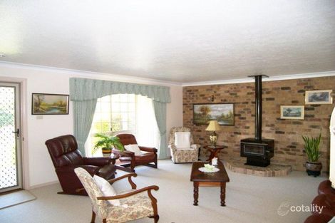 Property photo of 13 Dinjerra Place Mullumbimby NSW 2482