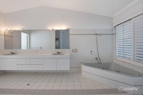 Property photo of 94 Albatross Avenue Mermaid Beach QLD 4218