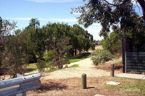 Property photo of 129 Greenhills Road Bundoora VIC 3083