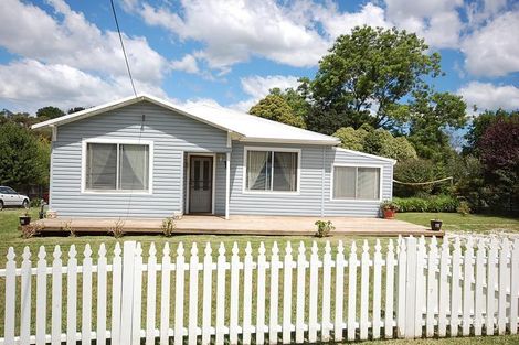 17a Elsworth Ave, Balaclava, NSW 2575