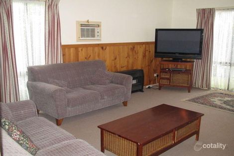 Property photo of 21 Point Road Kalimna VIC 3909