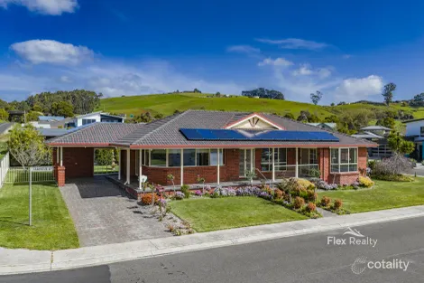 Property photo of 1 Seabreeze Avenue Penguin TAS 7316